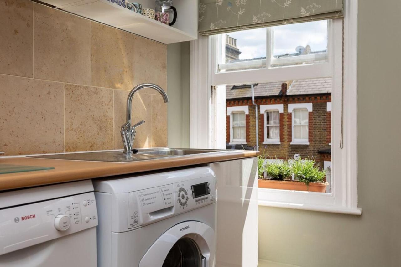 Quaint 2 Bedroom Flat - 9 Minutes Walk To Vauxhall Tube London Eksteriør billede
